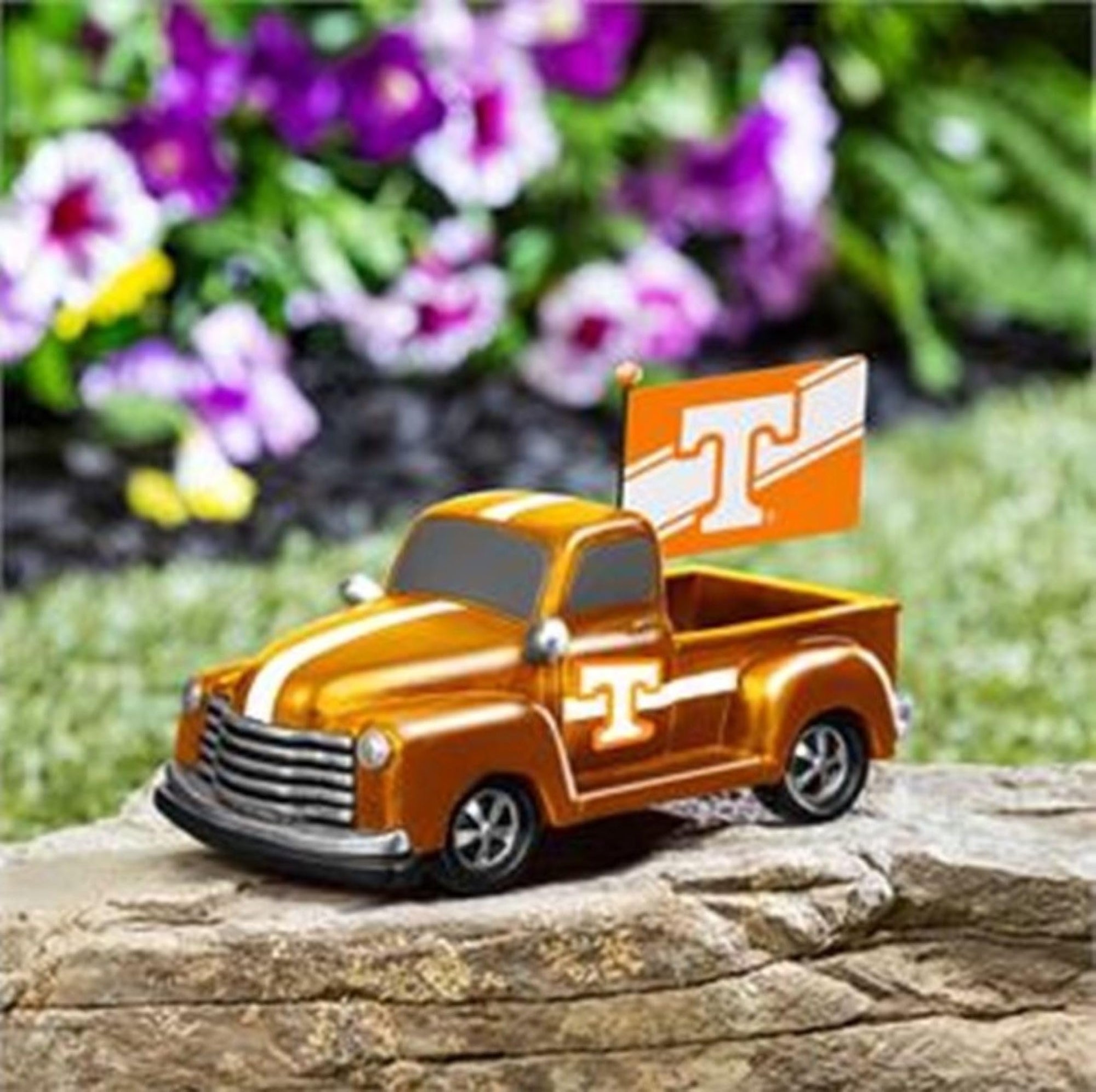 University of Tennessee Volunteers 9 Inch Metal Rally Truck Statue, Outdoor Garden or Indoor Fan Decor, Sports Fan Collectible Figurine, Officially Licensed
