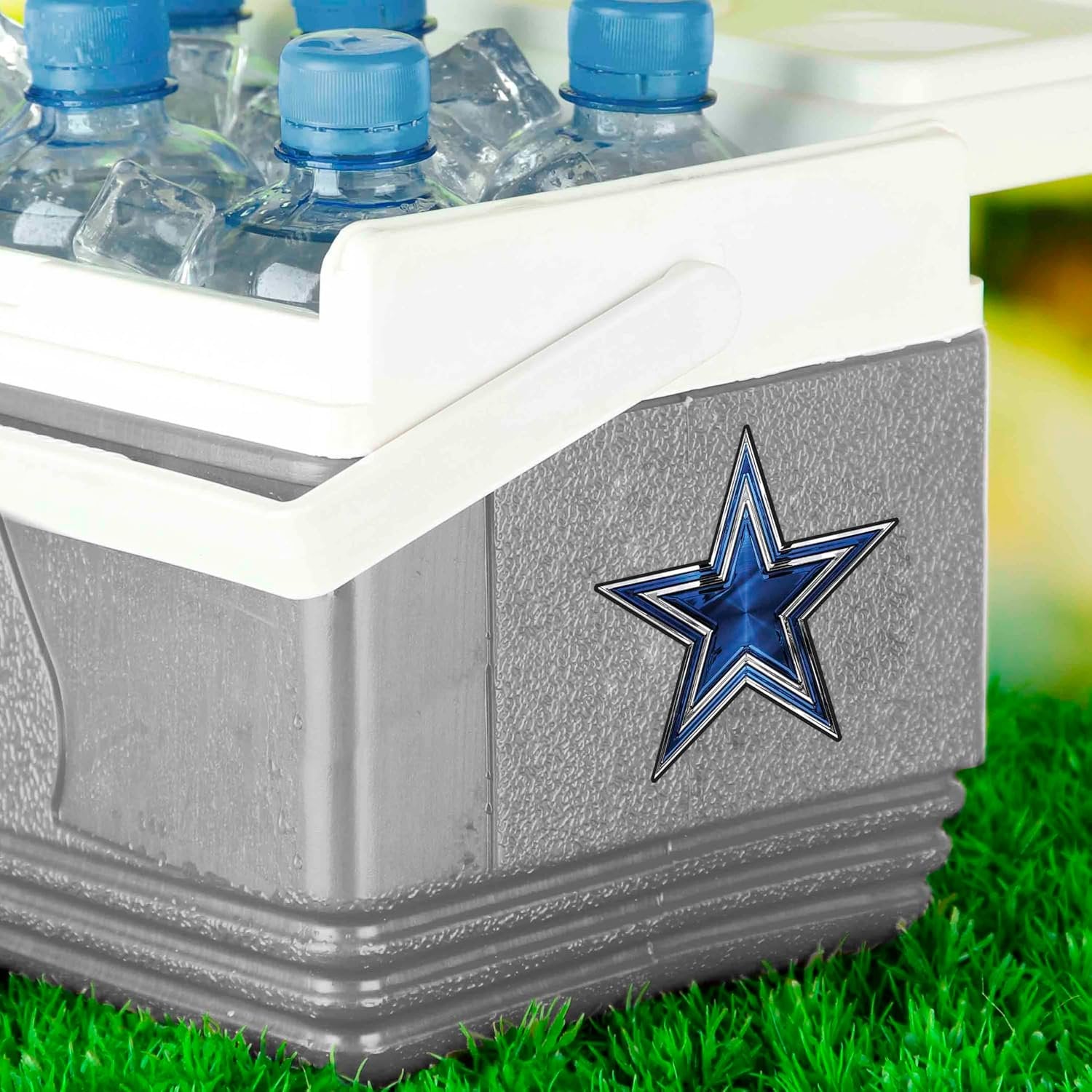 Dallas Cowboys 2.5 Inch Vinyl Die Cut Decal Sticker, Chrome Shimmer Metallic 3D Design, Primary Logo, Full Adhesive Backing, Peel & Stick, Officially Licensed