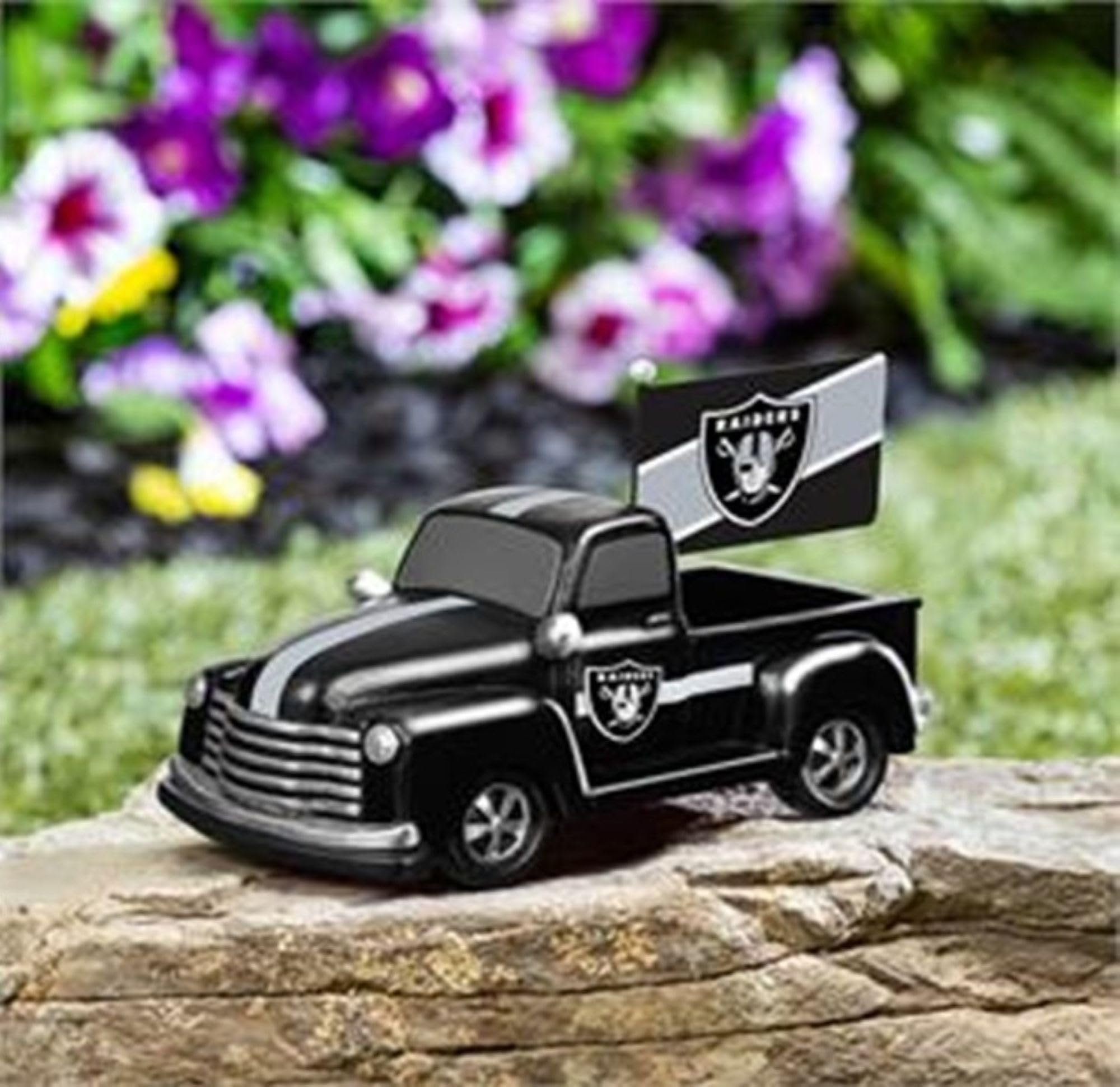 Las Vegas Raiders 9 Inch Metal Rally Truck Statue, Outdoor Garden or Indoor Fan Decor, Sports Fan Collectible Figurine, Officially Licensed