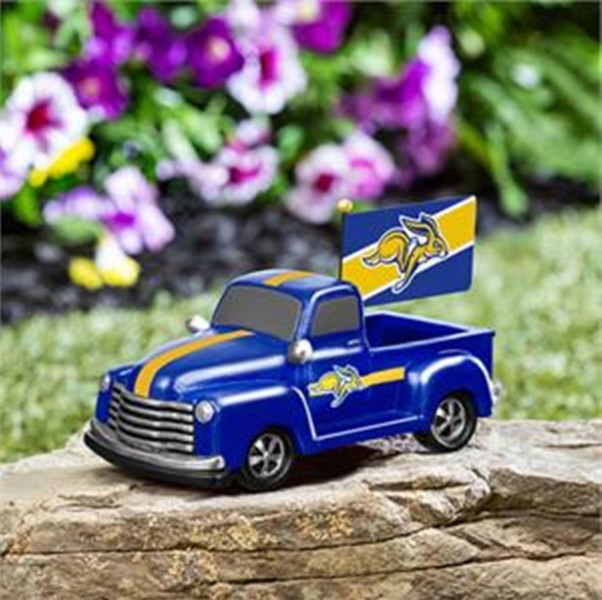 South Dakota State University Jackrabbits 9 Inch Metal Rally Truck Statue, Outdoor Garden or Indoor Fan Decor, Sports Fan Collectible Figurine, Officially Licensed