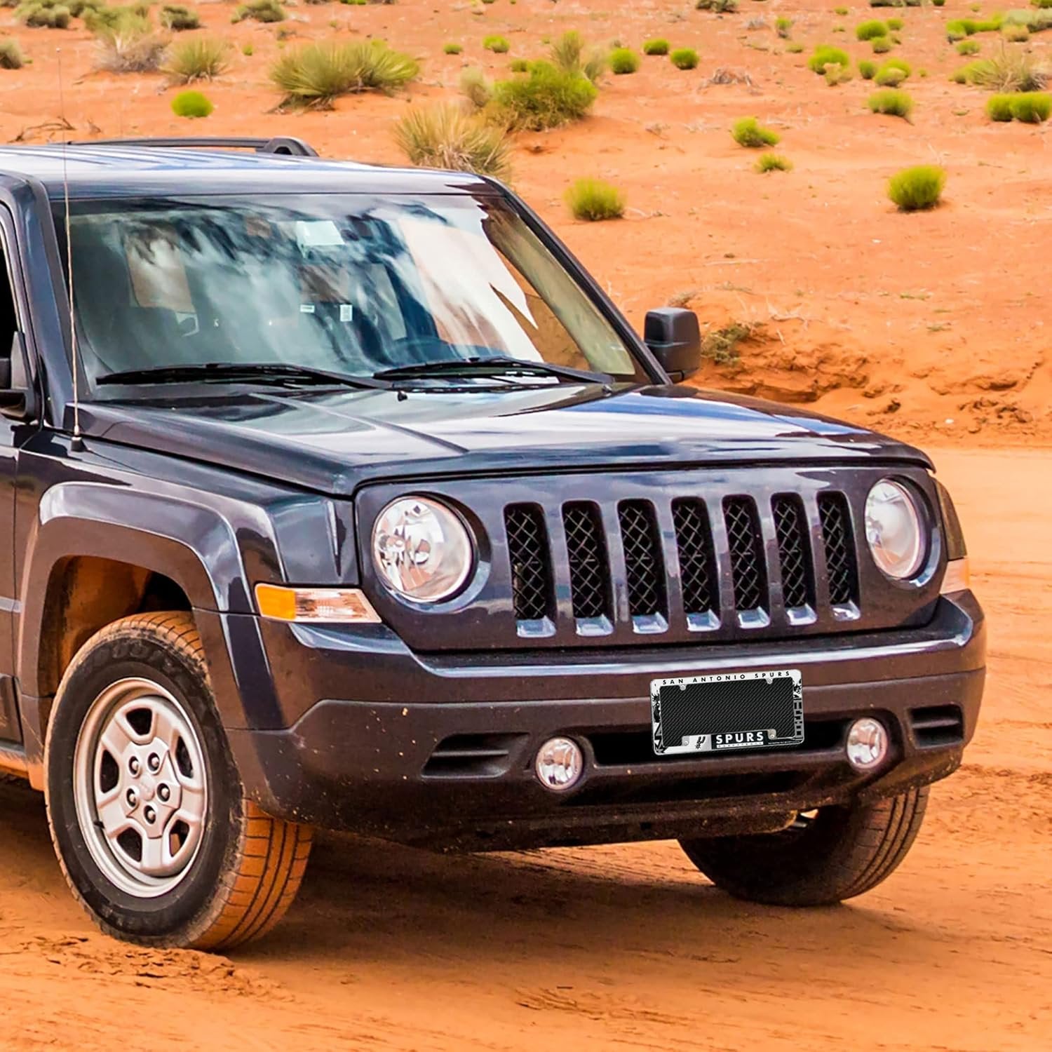 Tampa Bay Lightning Chrome Tag Cover Metal License Plate Frame, Carbon Fiber Design, 12x6 Inch, Pre-Drilled Holes, Officially Licensed