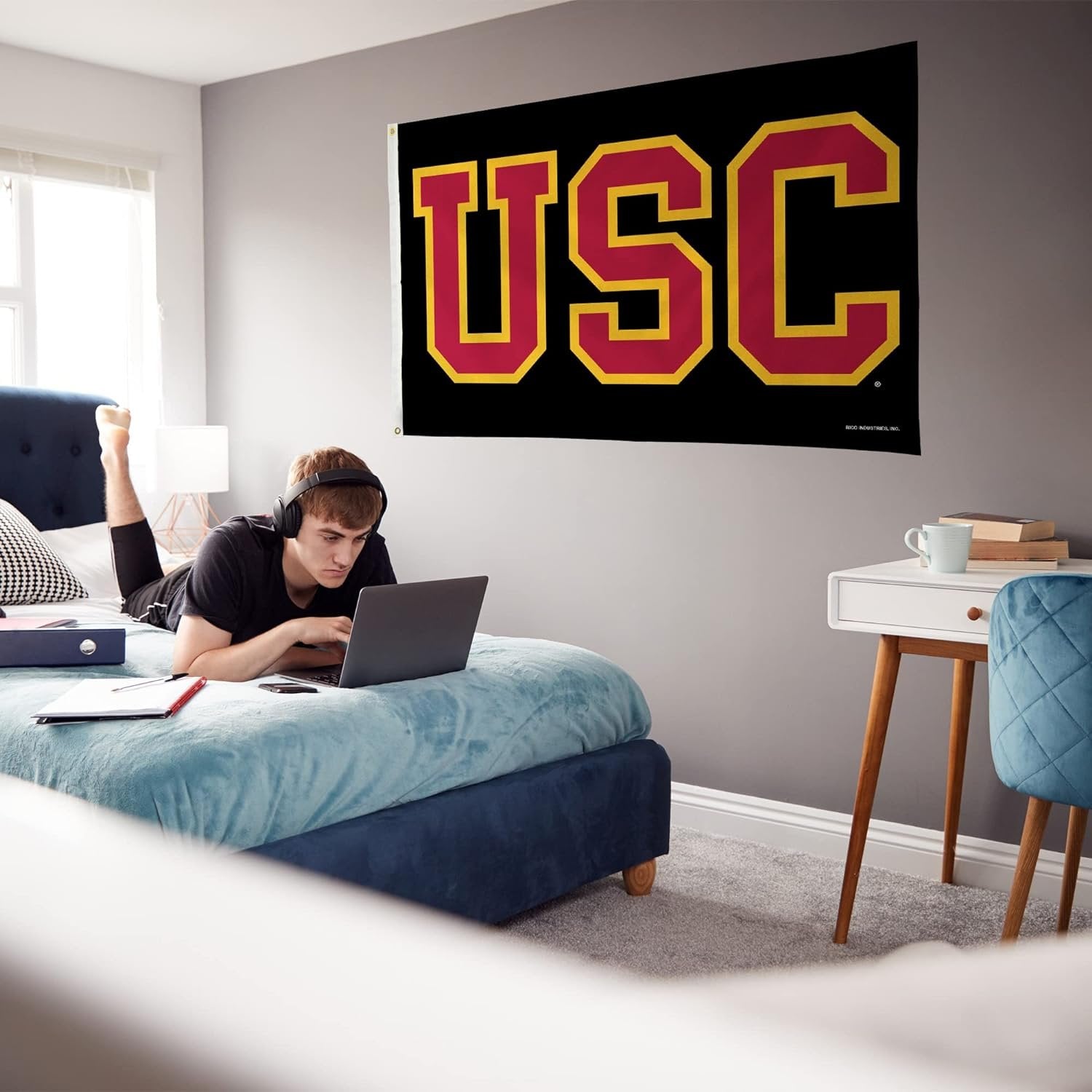University of Southern California Trojans USC Premium 3x5 Feet Flag Banner Metal Grommets Outdoor Indoor