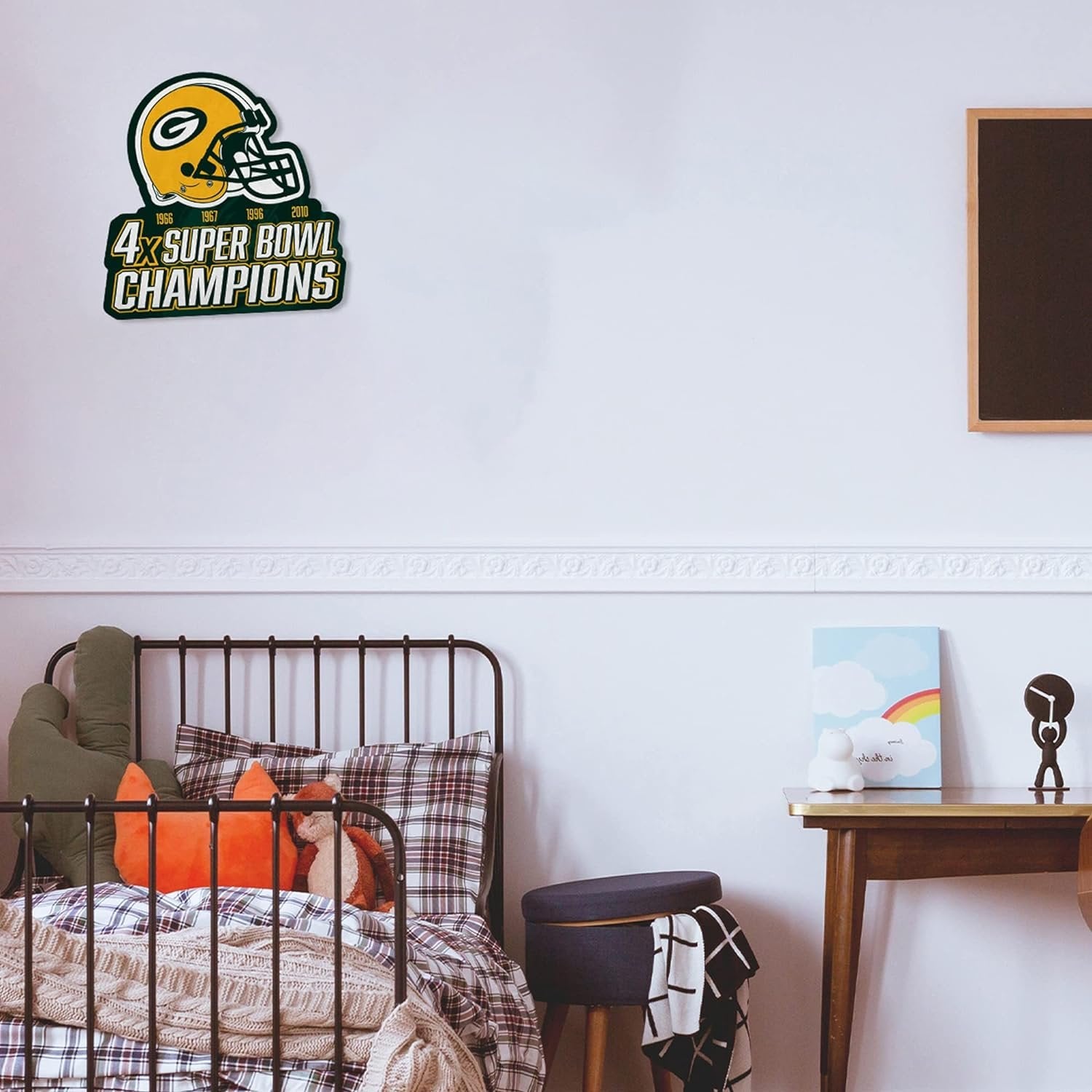 Green Bay Packers 4-Time Super Bowl Champions Soft Felt Wall Pennant, 18 Inch, Easy to Hang