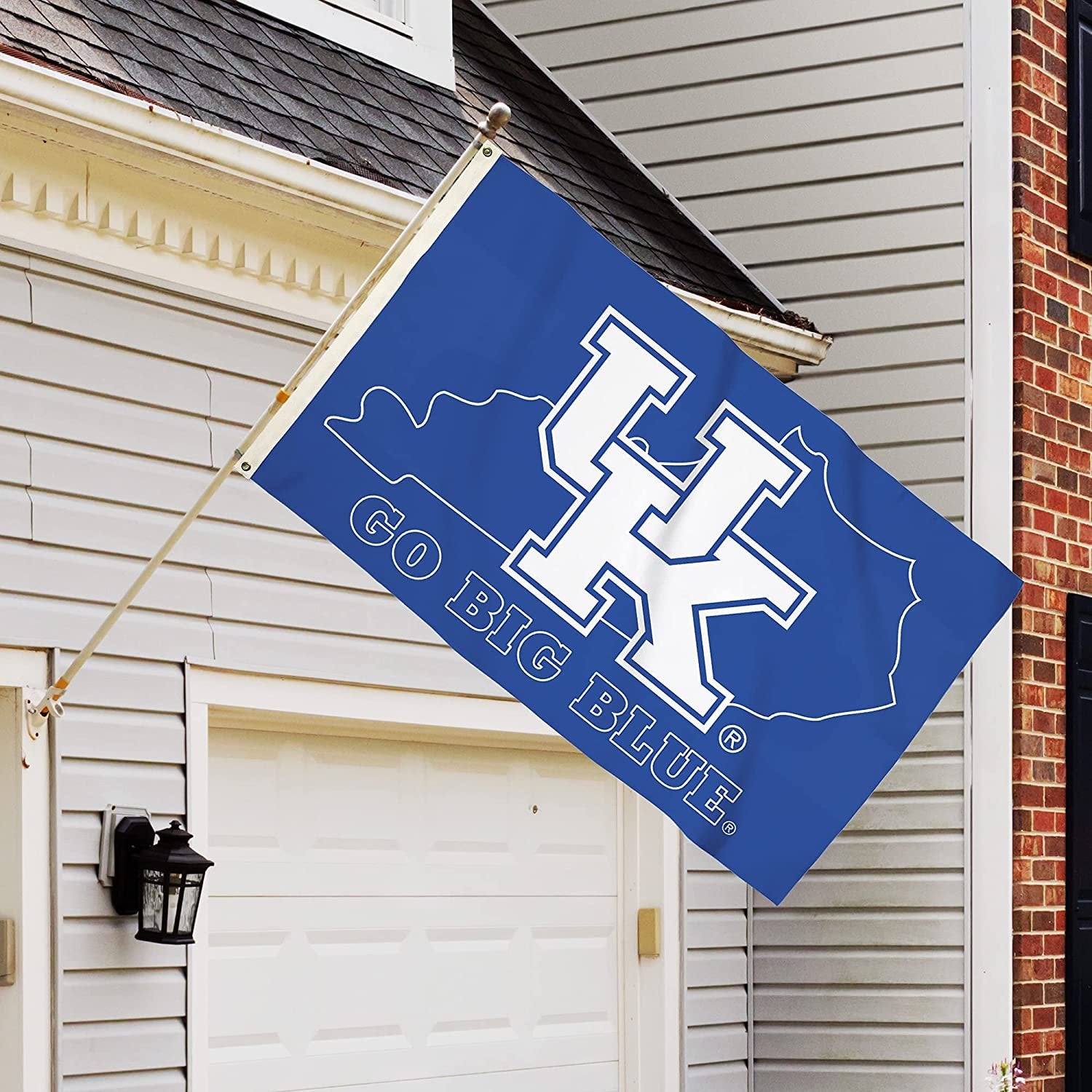 University of Kentucky Wildcats Flag Banner 3x5 Feet Metal Grommets State Outline Design
