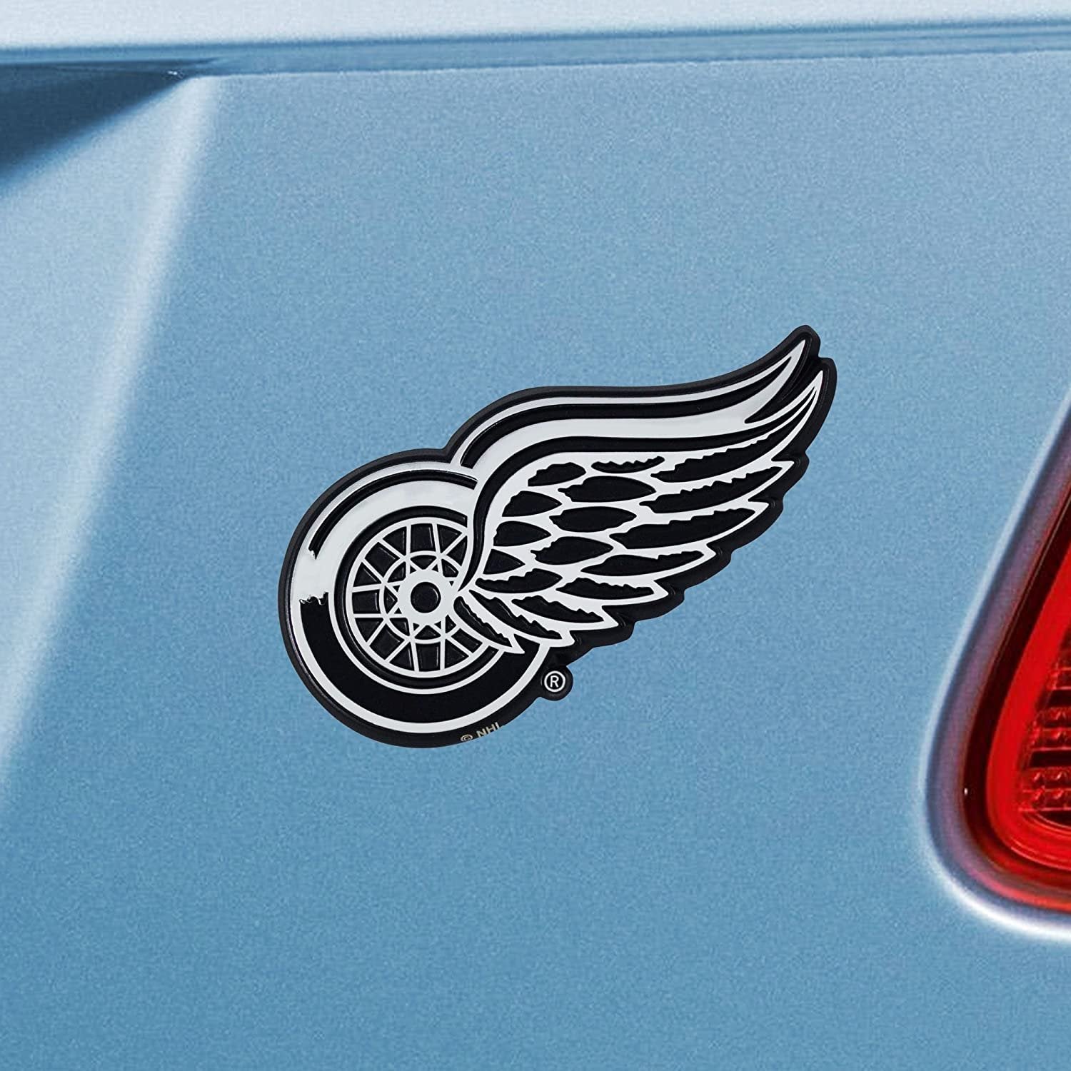 Detroit Red Wings Premium Solid Metal Color Raised Auto Emblem Shape Cut Adhesive Backing