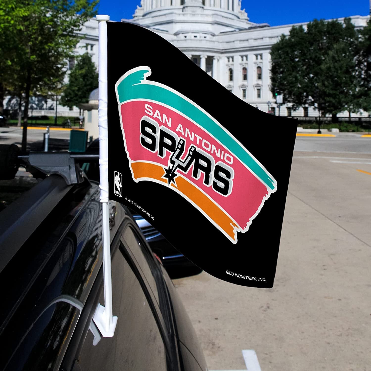 San Antonio Spurs Retro Logo Car Flag with Pole