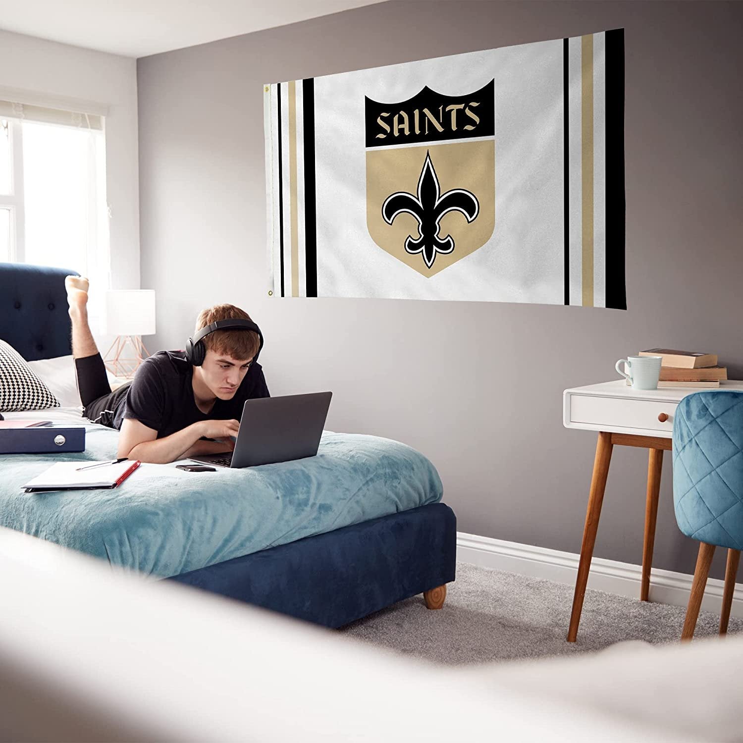 New Orleans Saints 3x5 Foot Flag Banner Retro Logo Design Single Sided Metal Grommets