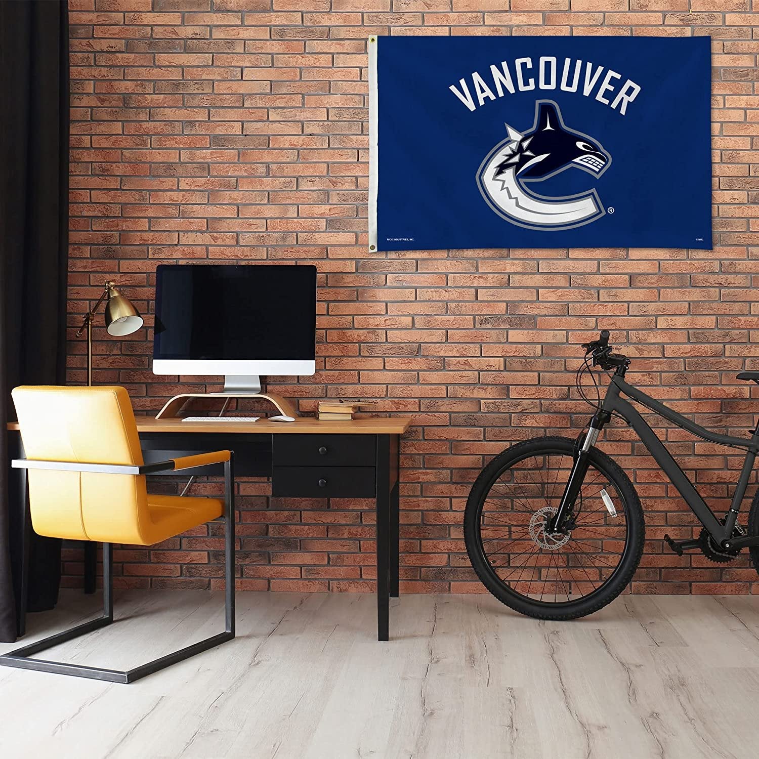 Vancouver Canucks 3x5 Flag Metal Grommets Outdoor House Banner