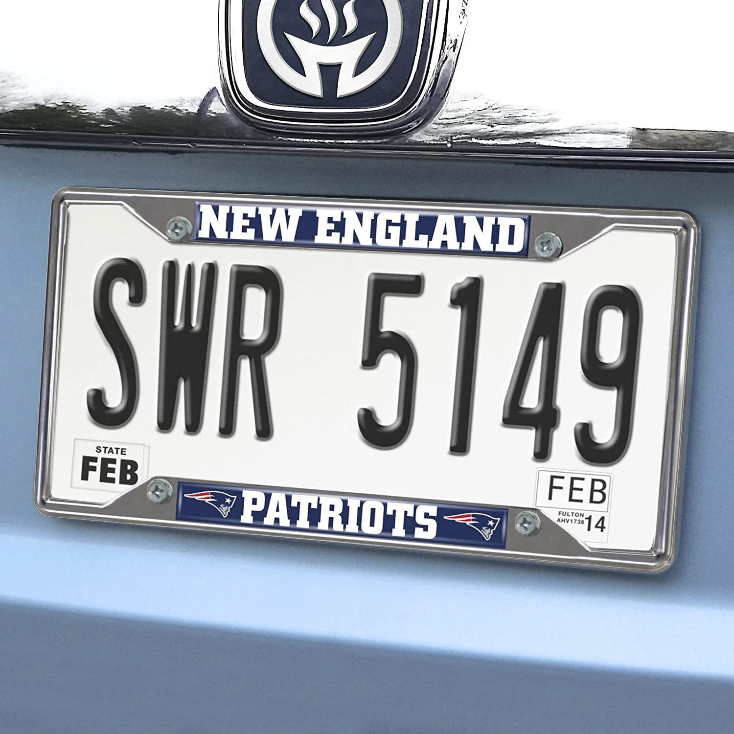 New England Patriots Metal License Plate Frame Chrome Tag Cover 6x12 Inch