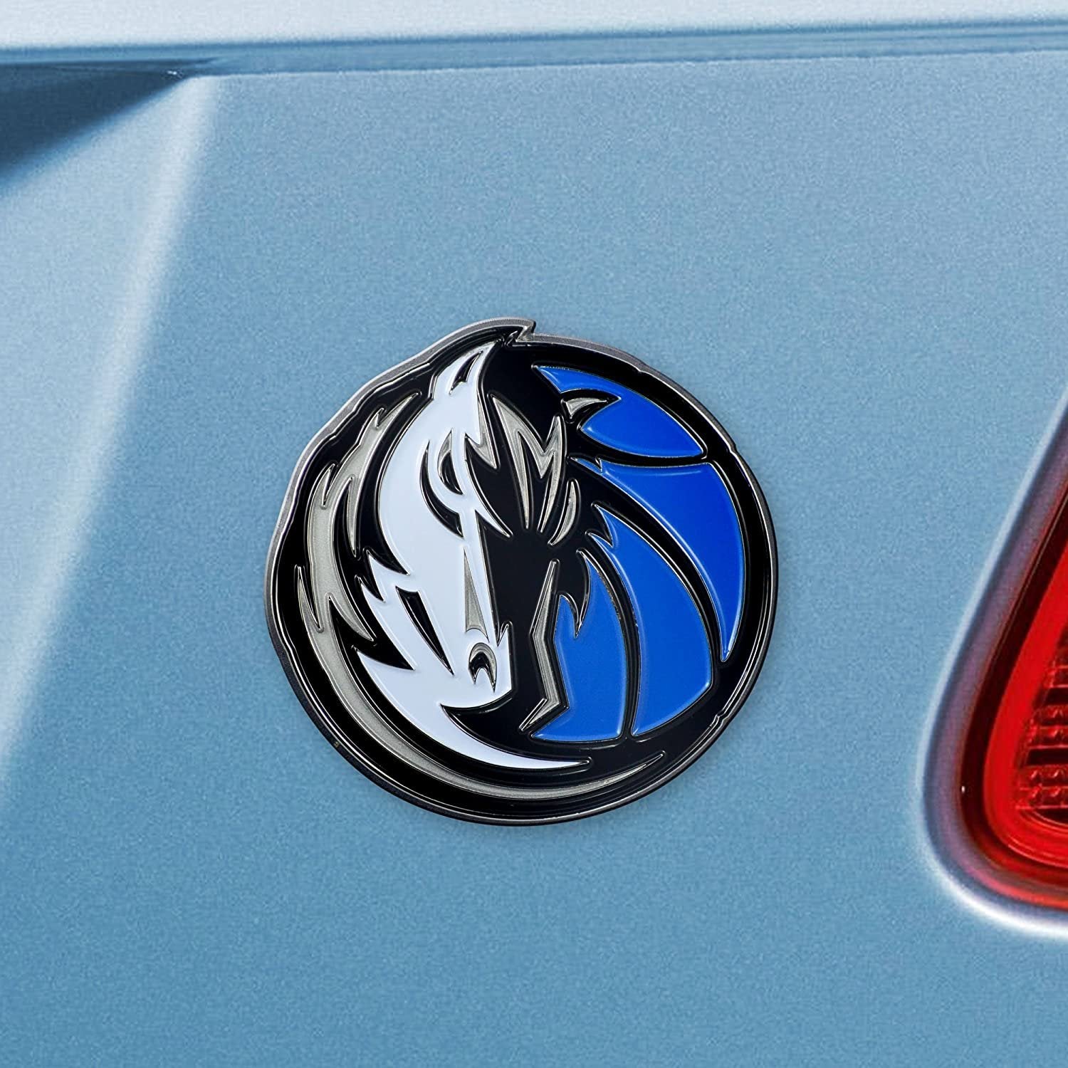 Dallas Mavericks Premium Solid Metal Raised Auto Emblem, Shape Cut, Adhesive Backing