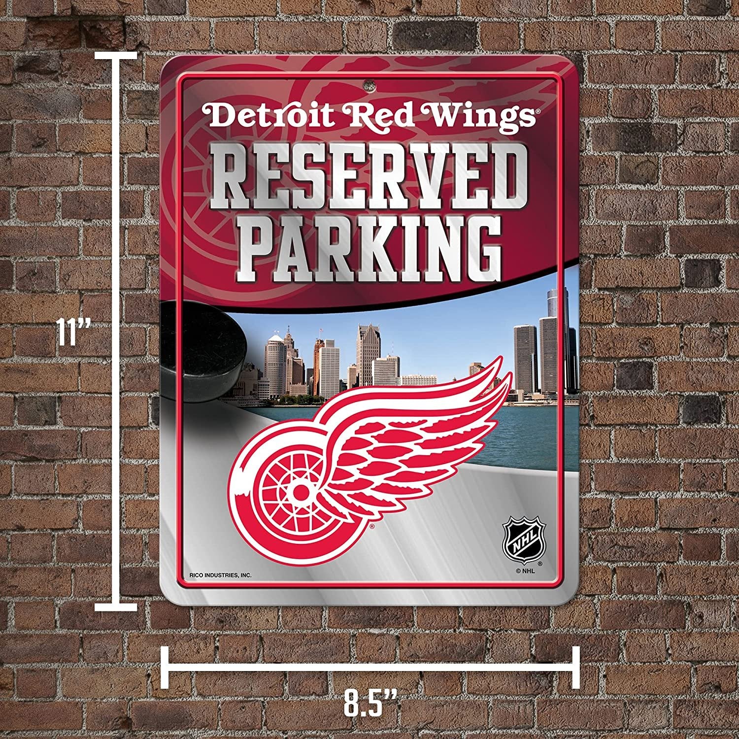 Detroit Red Wings Metal Parking Novelty Wall Sign 8.5 x 11 Inch