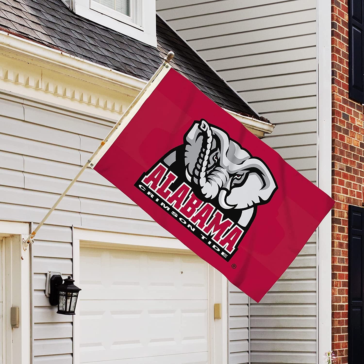 Alabama Crimson Tide 3-Foot by 5-Foot Single Sided Banner Flag with Grommets University of