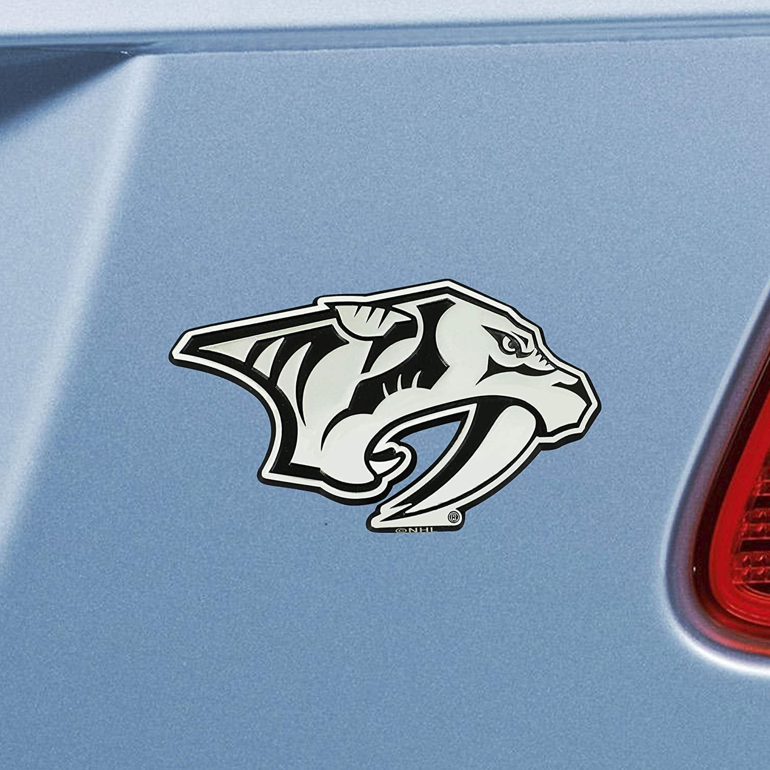 Nashville Predators Solid Metal Raised Auto Emblem Decal Adhesive Backing